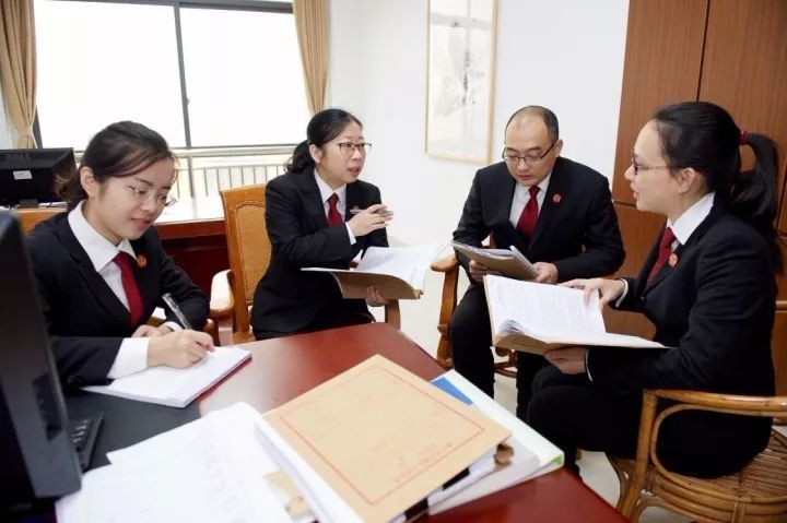 學(xué)思踐悟十九大|做好“法官閨女”，讓群眾感受到公平正義